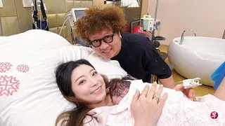 纳豆和依依顺利迎来女儿“柠檬汁”。 （互联网）