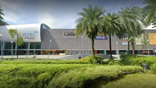 在怡丰城哺乳室搞大未成年少女肚子 男子被判监15个月