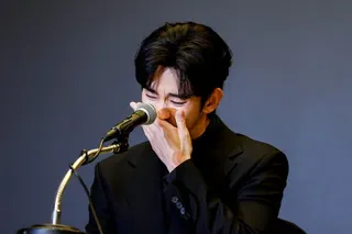 South Korean actor Kim Soo-hyun cries during a press conference in Seoul last year. Photo: Reuters