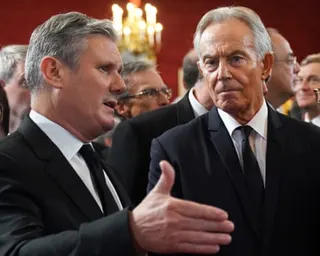 Keir Starmer talking to Tony Blair