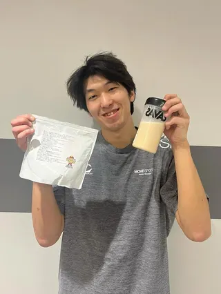 日本男子排球國家隊26歲國手佐藤駿一郎因吸毒被踢出國家隊名單。（圖／翻攝自IG @sato.shunichiro0517）