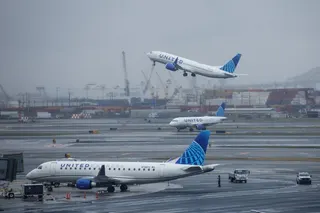 United Airlines planes at Newark International Airport in New Jersey. On Sunday, a United Airlines plane en route to Spain was forced to return to the US. Photo: AFP / Getty Images / TNS