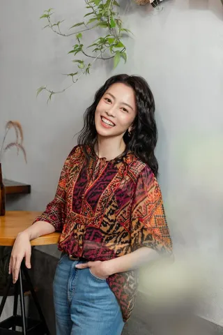 喻虹淵淡出演藝圈13年首公開露面。（青春期影視提供）