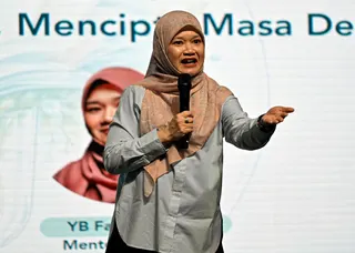 The involvement of all parties, including parents and the community, is one of the main factors in ensuring the success of the country’s education direction over the next decade through the Malaysian Education Blueprint (RPM) 2026-2035, said Education Minister Fadhlina Sidek. — Bernama pic