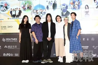 由黃韻玲（右3）擔任總策劃，邀請嚴敏（左起）、迪拉、瑪莎，ˇ范曉宣與劉柏君擔任策展人，邀請各自心儀的音樂人來台演出。李鍾泉攝