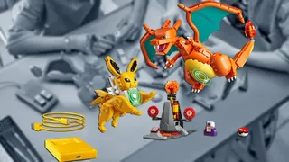 Charizard vs. Jolteon Lego set