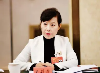 內蒙古自治區主席王莉霞。（取材自「長安街知事」）