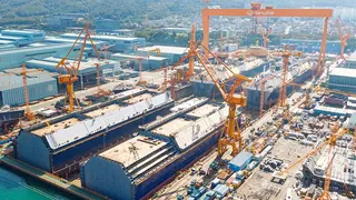 日本自衛隊現役鬥龍號潛艦在川崎神戶造船廠編列服役。（翻攝自海上自衛隊）