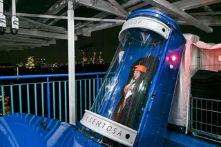 skydrop, thrilling slide, free-fall drop, near-vertical