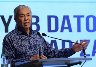 Datuk Seri Dr Ahmad Zahid Hamidi delivers his keynote address during the function in Putrajaya. -BERNAMA PC