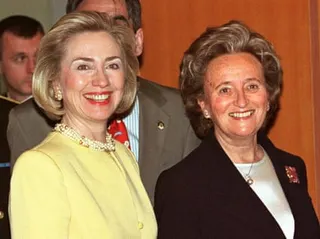 Bernadette Chirac with the then US first lady, Hillary Clinton, in 1998