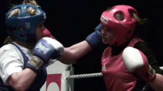 Alanna Nihell and Katie Taylor during their 2001 amateur fight in Dublin