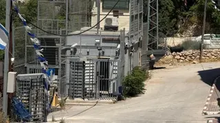 Photo shows an IDF checkpoint in the Tel Rumeida area in the south of Hebron.