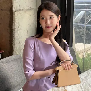 近期隨著選舉爭議發酵，相關話題再度被翻出討論。（翻攝自IU IG）