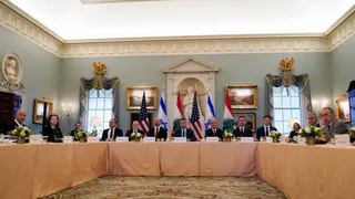 يجتمع ممثلون عن الولايات المتحدة ولبنان وإسرائيل بوزارة الخارجية في واشنطن العاصمة في 2 يونيو/حزيران 2026