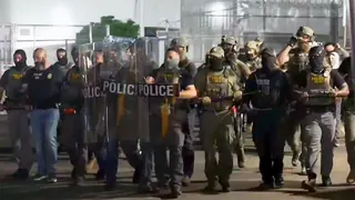 ICE agents