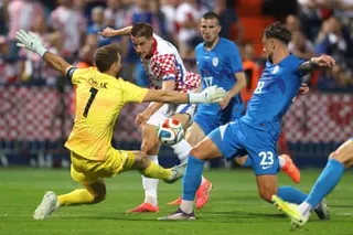 Croatia's Mario Pasalic scores the winner against Slovenia