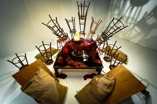《鬼入獄》在全球各地票房開出紅盤，更有印尼美術館破天荒將電影中的「死亡藝術品」公開展出。金盞花大影業提供