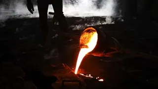 Molten iron kills 8 workers at India plant