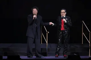 陈奕迅（左）担任特别嘉宾。
