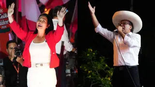 La derechista Keiko Fujimori y el izquierdista Roberto Sánchez encabezan sus actos de cierre de campaña de cara a la segunda vuelta presidencial en Perú, en Lima, el 4 de junio de 2026.