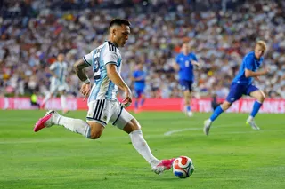 Argentina’s Lautaro Martinez takes a shot during his side’s friendly against Iceland at Jordan-Hare Stadium. Photo: Getty Images
