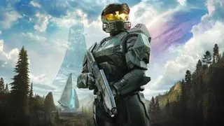Master Chief holds an assault rifle in key art for Halo Campaign Evolved