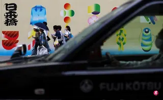 5月以日元计价的进口物价指数同比上涨25.5%，涨幅创2022年11月以来新高。图为靠近银座和东京站的日本桥。 （路透社）