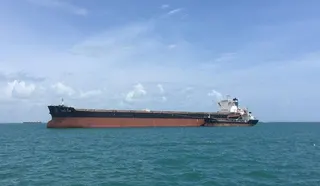 波羅的海乾散貨指數（BDI）連續第八個交易日下跌。圖為海岬型乾散裝船。（路透）