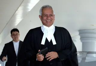 The High Court has allowed an application by the government and two others to set aside a third-party notice issued by former attorney-general Tan Sri Tommy Thomas against his successor, Tan Sri Idrus Harun. NSTP/ EIZAIRI SHAMSUDIN