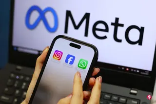 网络讨论平台Reddit一则在星期五（6月12日）晚上9时44分发布的帖子，20分钟吸引近3800人留言，不少网民申诉无法浏览脸书和Instagram网页。 （档案照片）