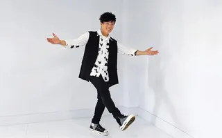 「辦桌二人組」解散後改名？阿傑合體神秘大咖，新歌驚喜成為「飛龍在天」片尾神曲！