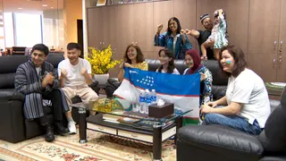 国家队首次晋级世界杯决赛圈  旅居本地球迷积极准备应援