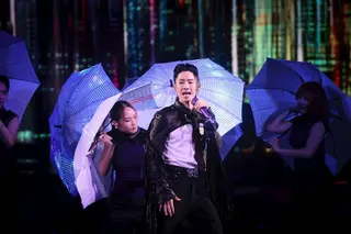 吳建豪13日登KKBOX風雲榜演唱會演出。劉耀勻攝