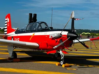 台灣空軍的T-34C「渦輪導師」初級教練機，服役已超過30年。郭宏章攝