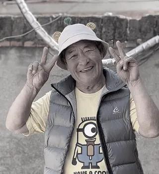 曾治愈无数网友的网红小顽童爷爷离世 享年79岁