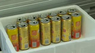 饮料瓶罐退费制推行过渡期 有茶水摊明天起全面征收押金