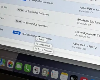 Siri AI可感知螢幕內容，在察覺到時間表時，自動提出是否加入行事曆的選擇。（...