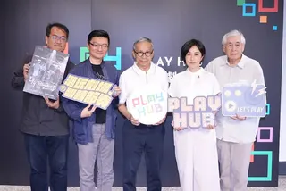 吳念真（中）、黃韻玲（右2）等人出席「Play Hub」啟用記者會。（圖／記者鄭孟晃攝影）