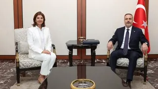 Turkish foreign minister, UN envoy discuss Cyprus issue