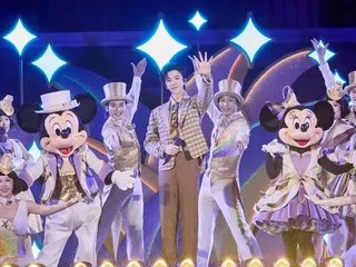 上海迪士尼10周年大使劉宇寧出席表演，演唱主題曲。（翻攝劉宇寧工作室）