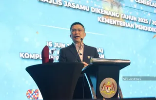 Deputy Education Minister Wong Kah Woh said efforts to boost secondary enrolment would be driven by amendments to the Education Act passed last year, making education compulsory up to Form Five. NSTP/MOHD FADLI HAMZAH