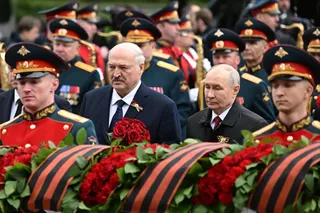 Russian President Vladimir Putin (right) and Belarusian leader Alexander Lukashenko attend a ceremony in Moscow last month. Photo: Sputnik, Kremlin pool photo via AP