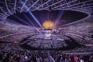 高雄世運主場館可容納逾5.5萬人，成為大型演唱會首選場地。（Live Nation Taiwan提供）