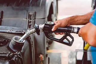 The price of diesel will drop by 30 sen to RM4.37 per litre in peninsular Malaysia tomorrow. - NSTP/AHMAD UKASYAH