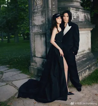 與郭碧婷的婚姻，外界一直都不看好，但向佐堅定表態「有信心」，並告白對方「深深愛著她」。（向佐微博）