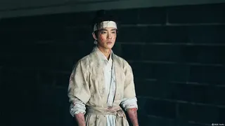 肖戰拍攝殉葬戲吃足苦頭。（圖／中天娛樂台提供）