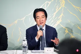 台湾总统赖清德星期四（6月18日）早上在台北宾馆与国际媒体茶叙。 （彭博社）