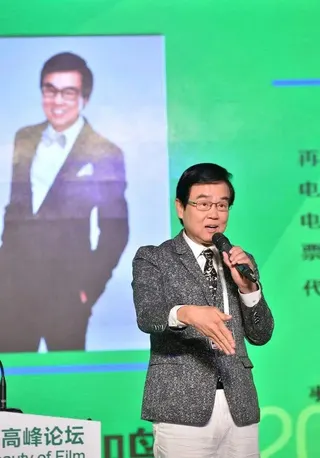 香港著名電影導演、監製黃百鳴涉操縱股份進行內線交易，被判決須即時入獄服刑。（新華...