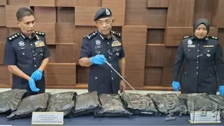 为赚逾千元酬劳当跑腿运毒 马国大学生或面临死刑